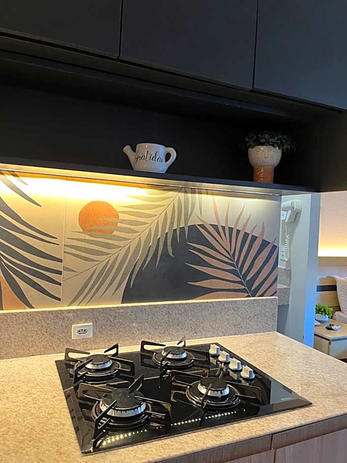 Flat PRAIA Home Experience Dante Michelini