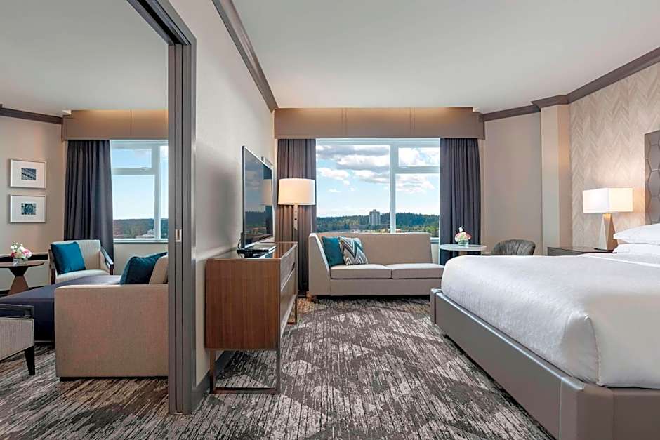 Sheraton Vancouver Guildford Hotel