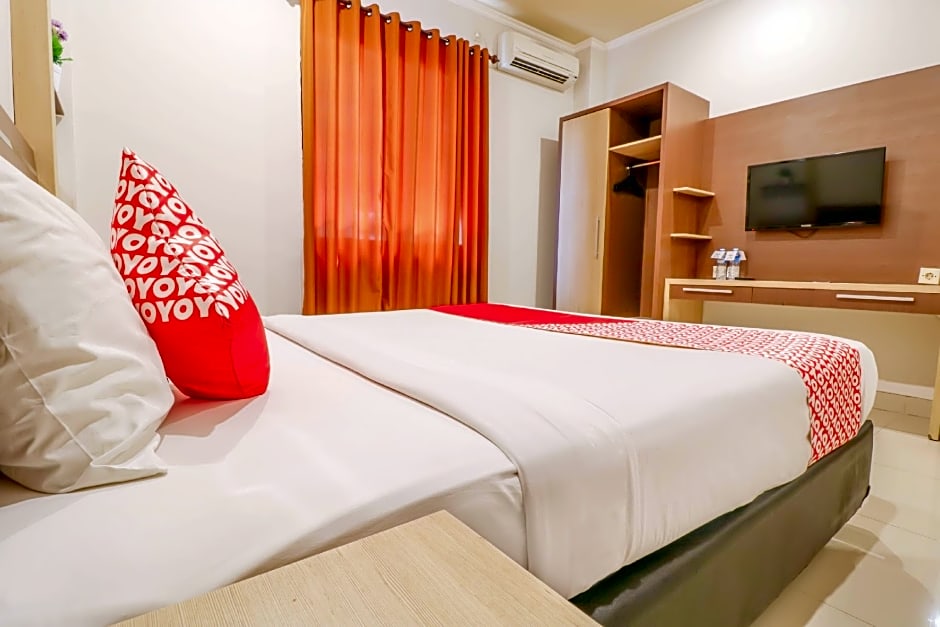 Grand Senggigi Hotel