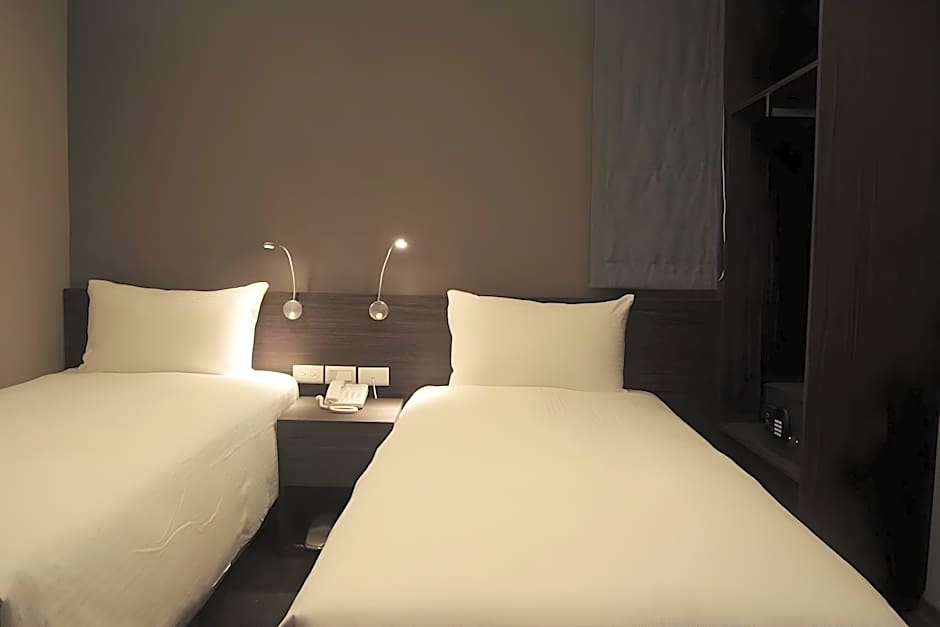 Fairytale Yi Su Hotspring Hotel