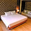 The Glory Gold Hotel