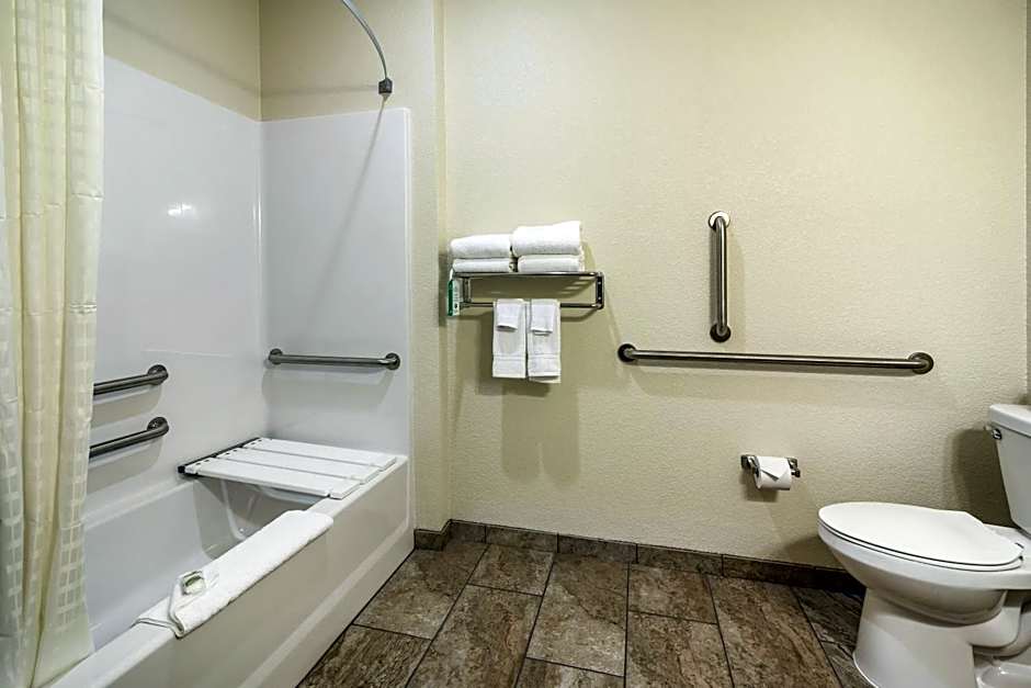 Cobblestone Inn & Suites - Soda Springs