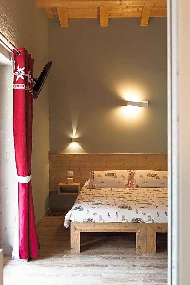 Alpen Chalet - Charme Mountain Hotel -