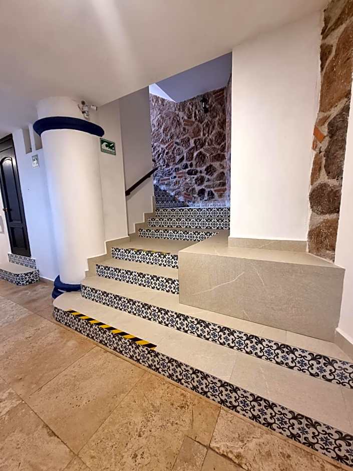 Marboka Hotel & Suites