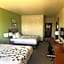 Sleep Inn & Suites at Six Flags