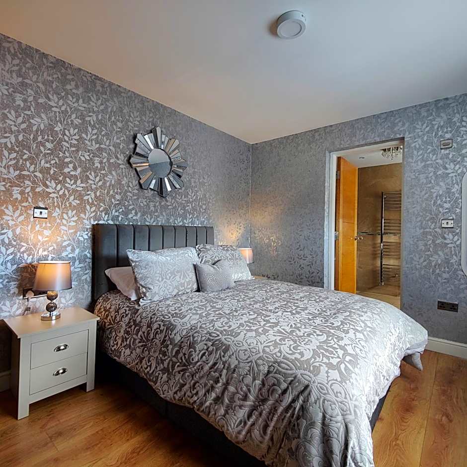 Liverpool Stays - Kempston Court