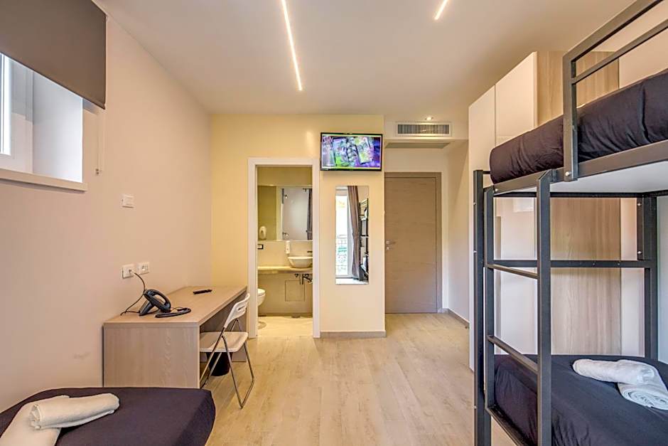 Photo 1 of 16 of Triple Room with Private Bathroom