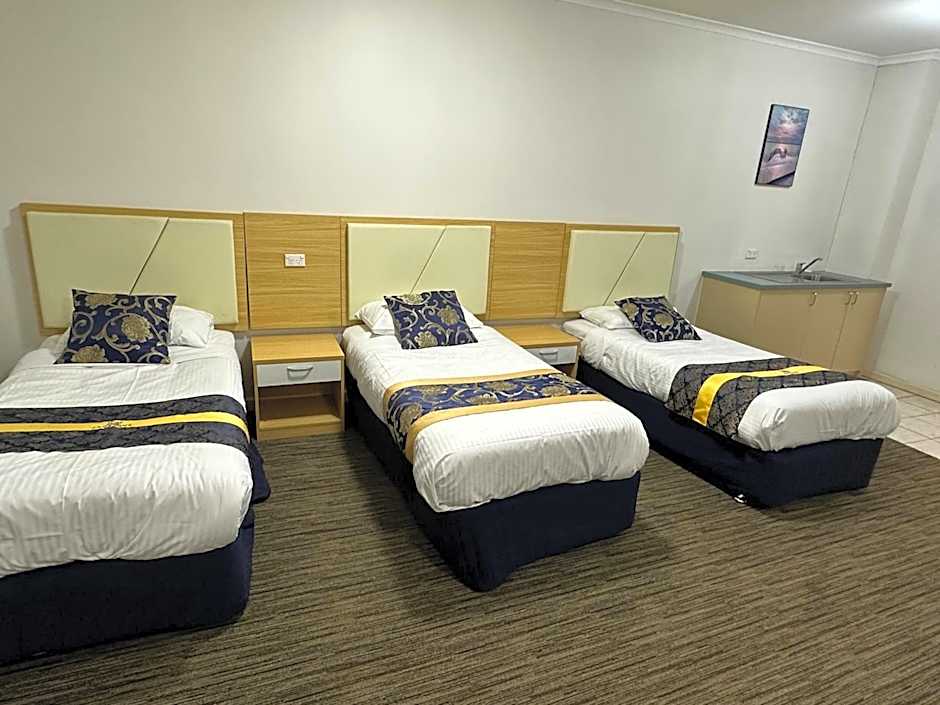 Jacksons Motor Inn