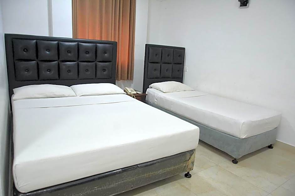 Saasha City Hotel