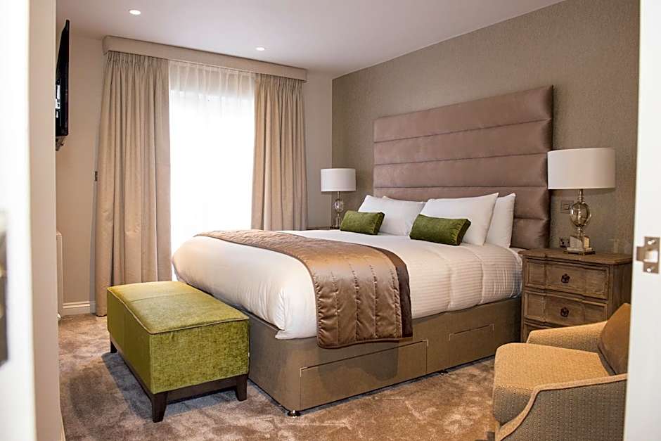 Roundthorn Country House & Luxury Apartments