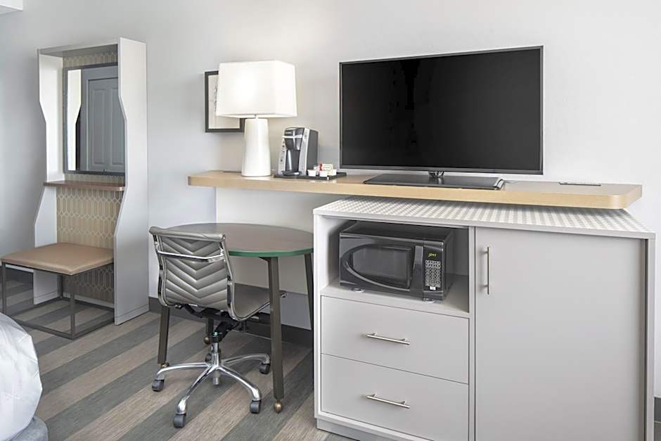 Holiday Inn Odessa By IHG