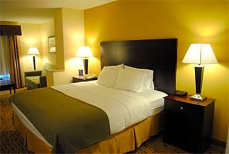 Holiday Inn Express Boonville By IHG