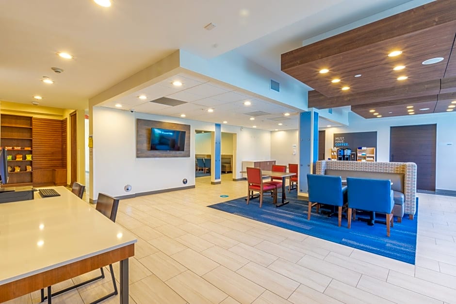 Holiday Inn Express Anaheim West By IHG