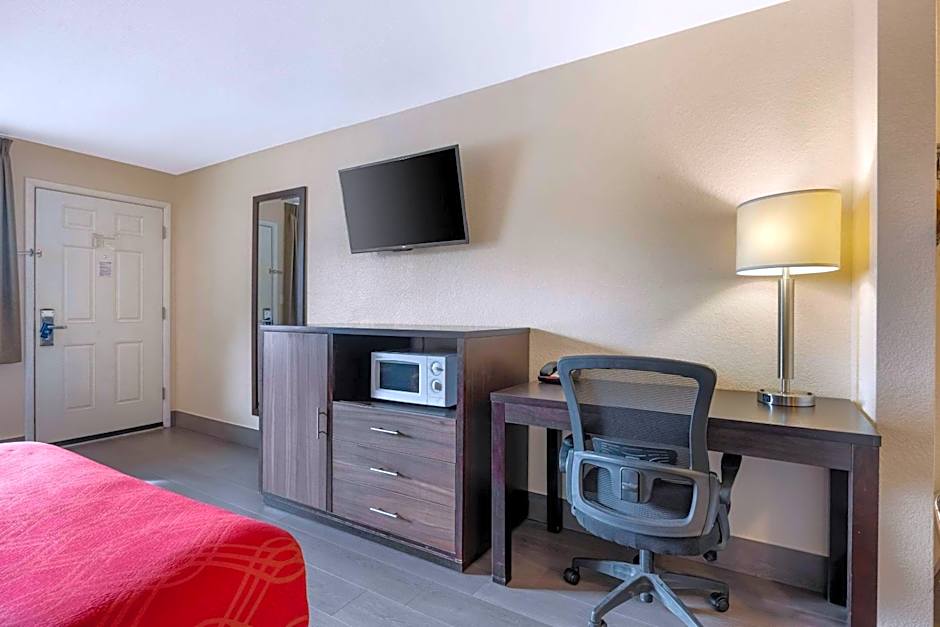 Rodeway Inn Albany