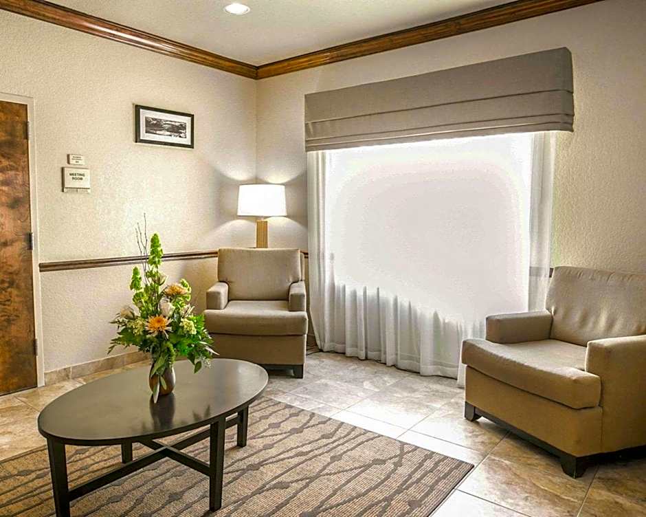 Sleep Inn & Suites Gonzales near Palmetto State Park