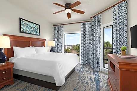 Two-Bedroom Villa with Balcony at Harbor Point
