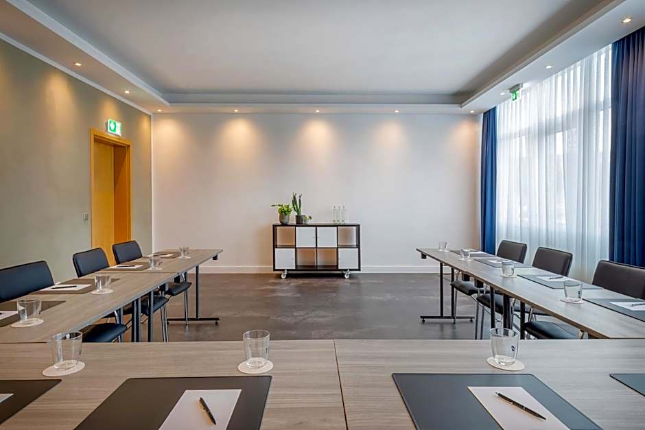 Hotel Oberhausen Neue Mitte Affiliated by Melia