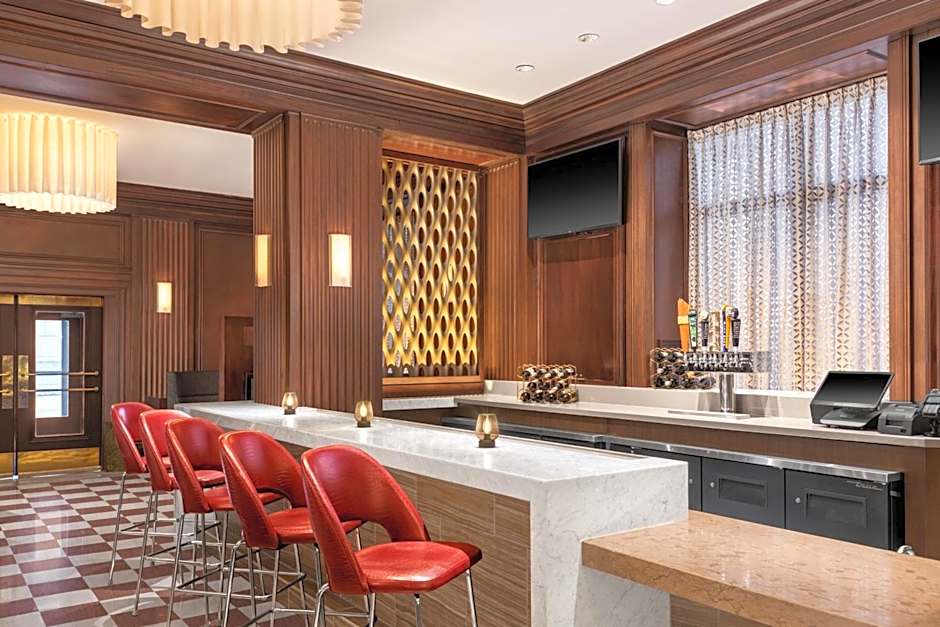 Courtyard by Marriott St. Louis Downtown/Convention Center