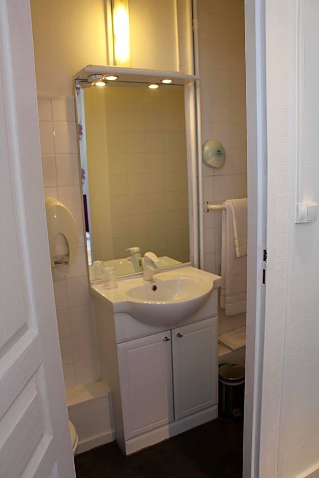 Hotel d Orléans – Angoulême, PA