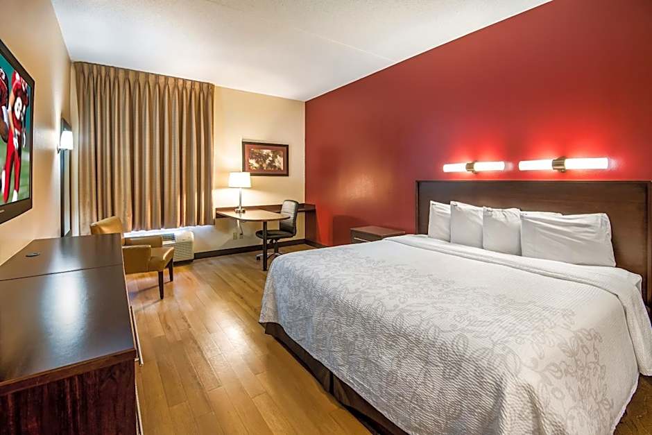 Red Roof Inn PLUS+ South Deerfield - Amherst