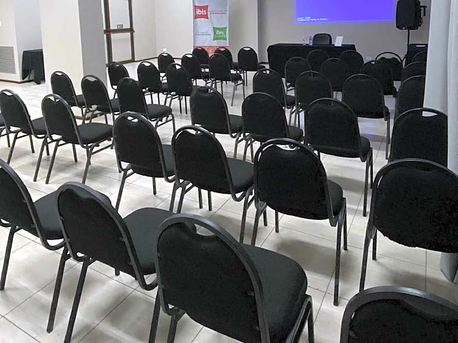 Ibis Styles Presidente Prudente, Portal of the West