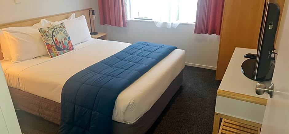 ASURE Kaimai View Motel