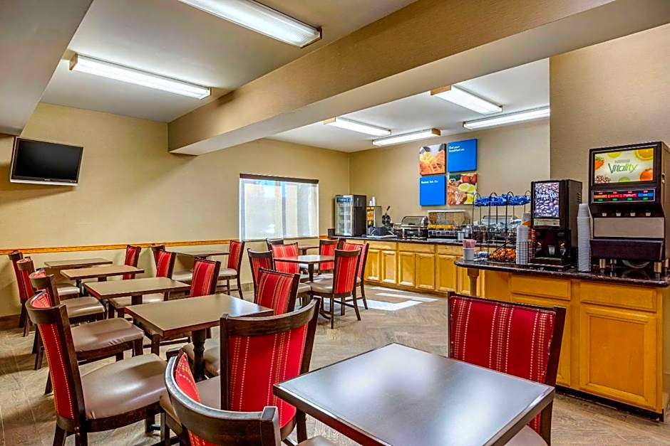Comfort Inn & Suites Murrieta Temecula Wine Country
