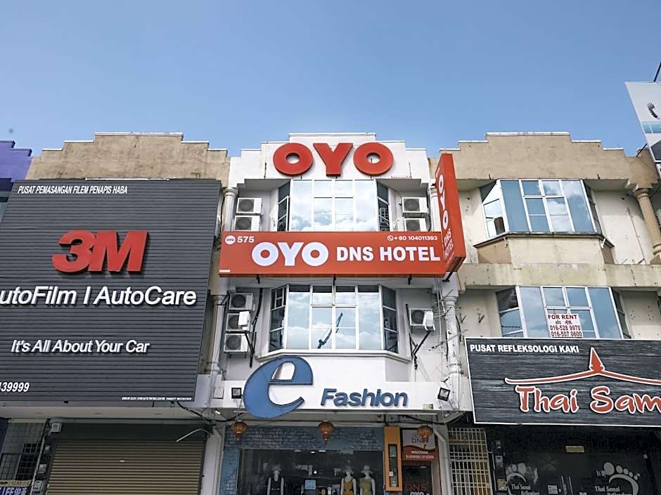 OYO 575 Hotel DNS