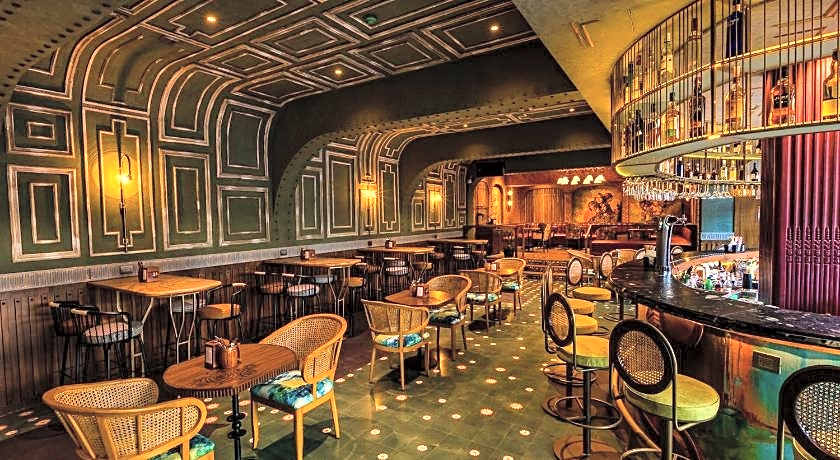 Goldfinch Hotel Mumbai