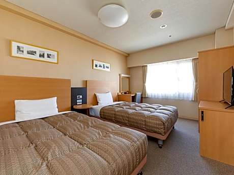 Superior Twin Room - Non-Smoking