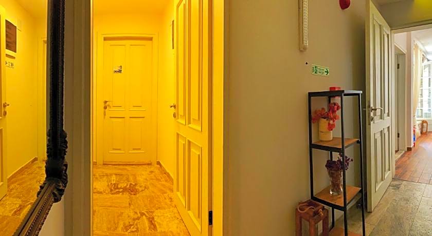 Oberj d'Azur Alacatı