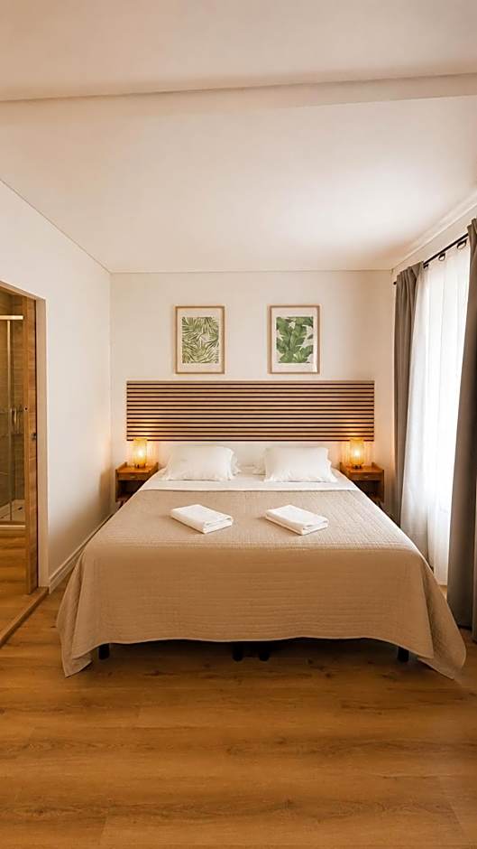 INT Lisbon Suites