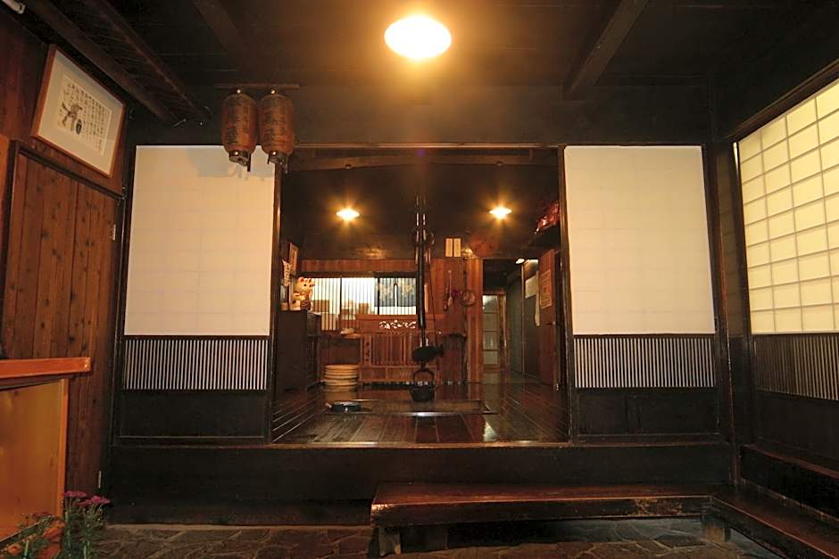 Tajimaya Ryokan