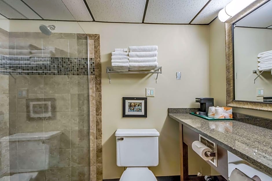 Quality Inn & Suites