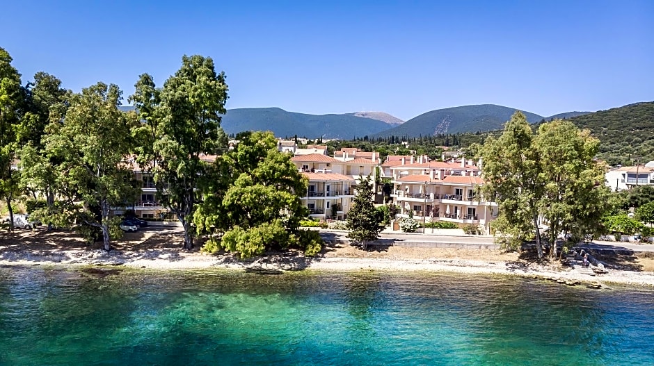 Meliti Waterfront Suites