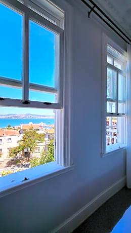 Deluxe Double Room with Balcony and Sea View