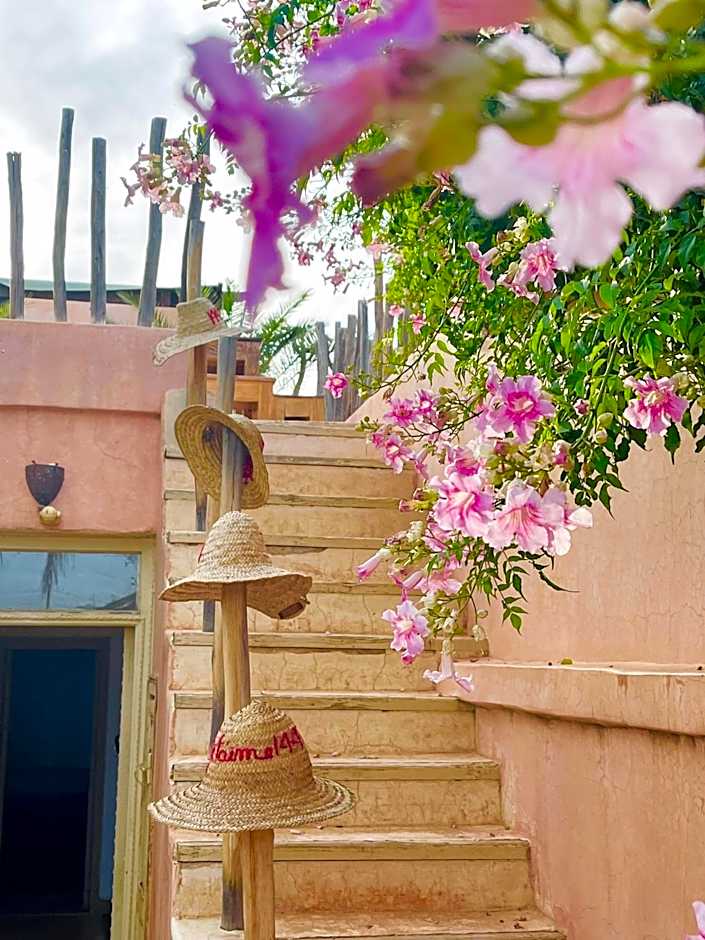 Riad 144