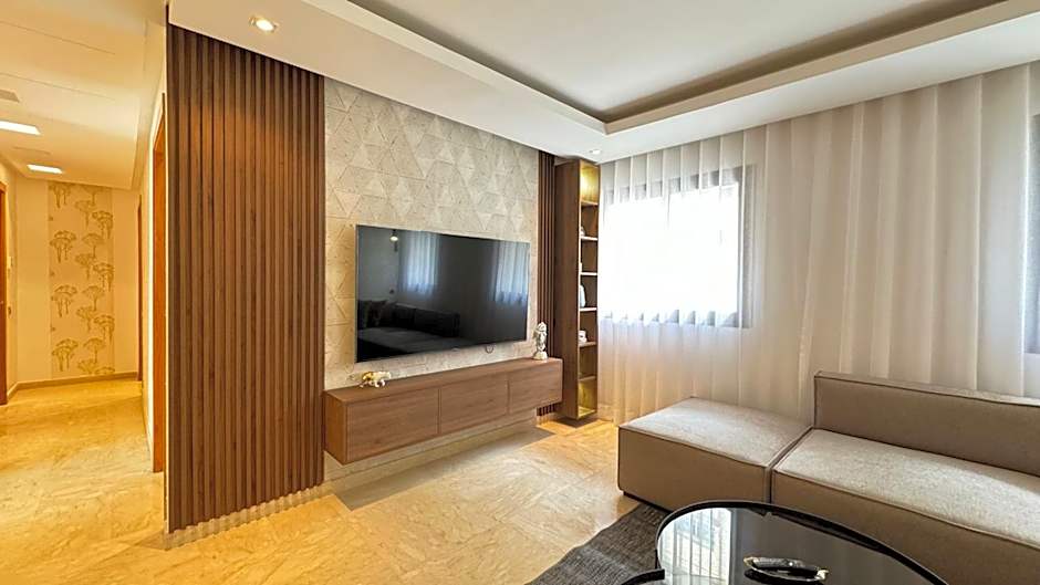 Street view 2BR Terrace - AppartAli Luxury Platform