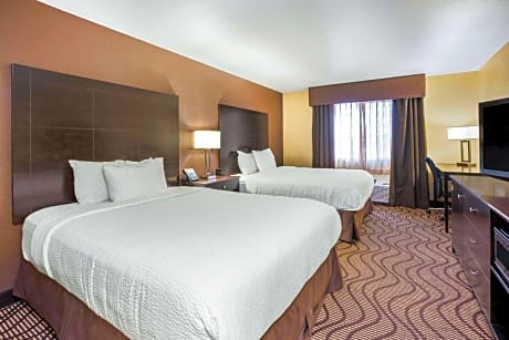 Deluxe Queen Room with Two Queen Beds - Mobility Access/Non-Smoking