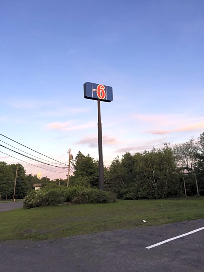 Motel 6 Frackville, PA