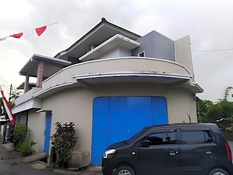 Hotel O Spring Homestay
