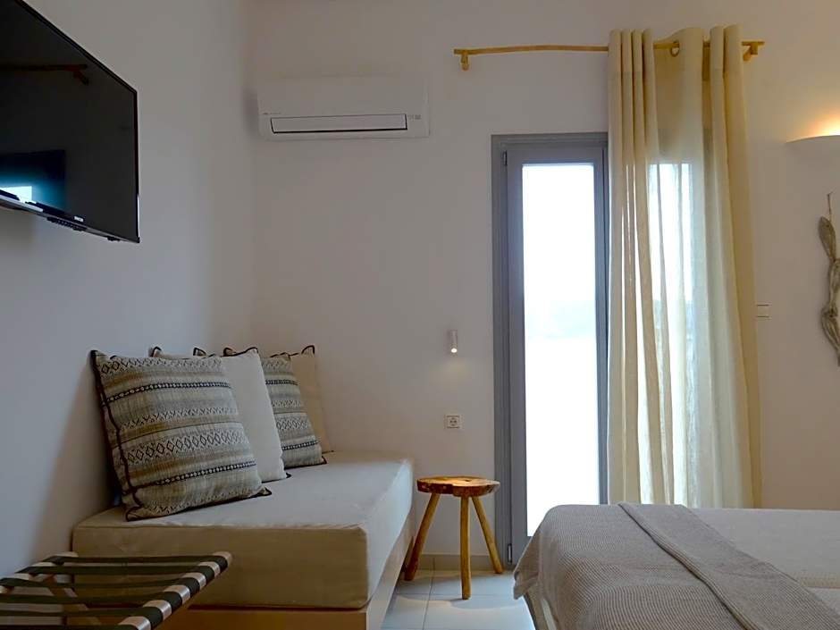 Paros Bay