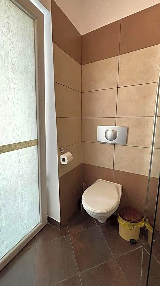 Pannónia Rooms and Apartments