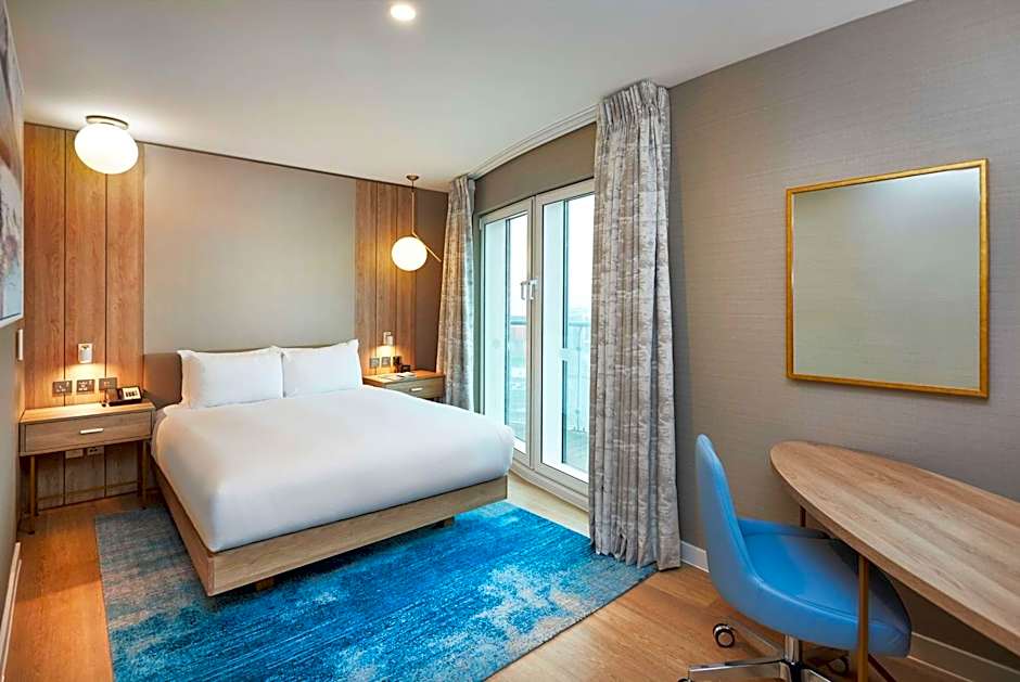 Photo 1 of 6 of 1 Bedroom 1 King Bed Suite, City View