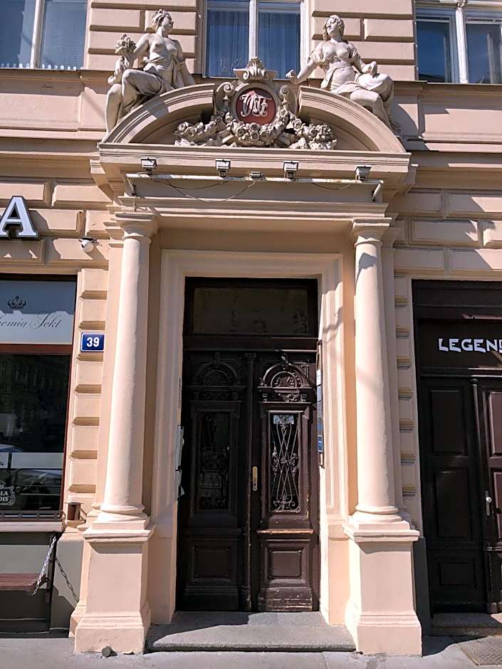 Brezina Pension