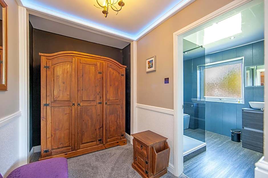 The Galley Of Lorne Inn