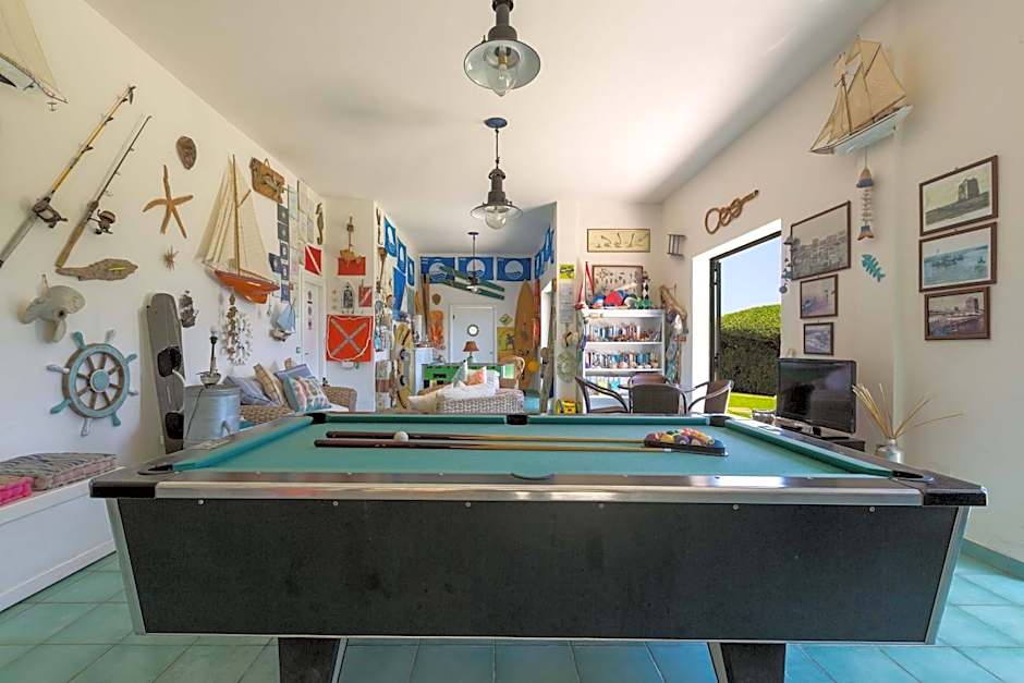 Residence Punta Cassano - In piscina sulla spiaggia di sabbia