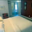 L.A. Sky Boutique Hotel