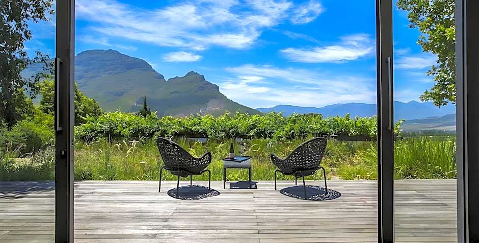 Clouds Wine And Guest Estate