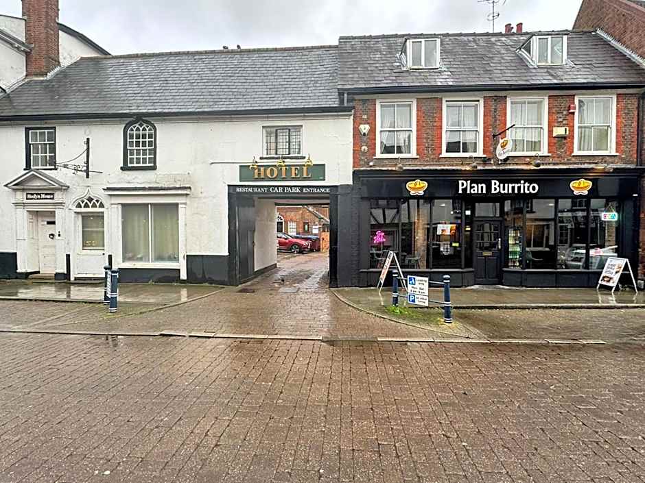 Villare Hitchin Town Centre